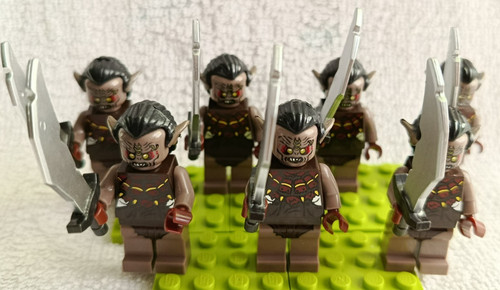 Orks mit säbel herr - 7x,
